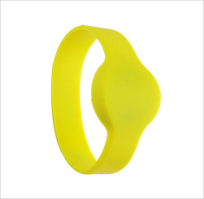 Durable Passive   EV1 UHF RFID Wristband For Payment Waterpark Hospital